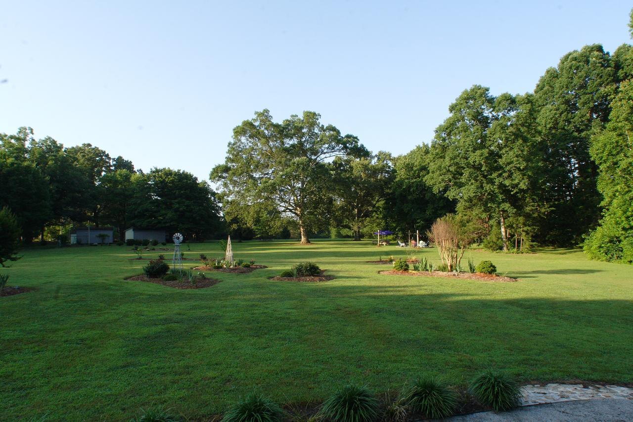 Seven Oaks Bed & Breakfast Highpoint Εξωτερικό φωτογραφία